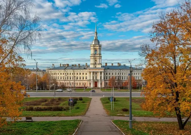 Монтаж стеновых панелей в Набережных Челнах