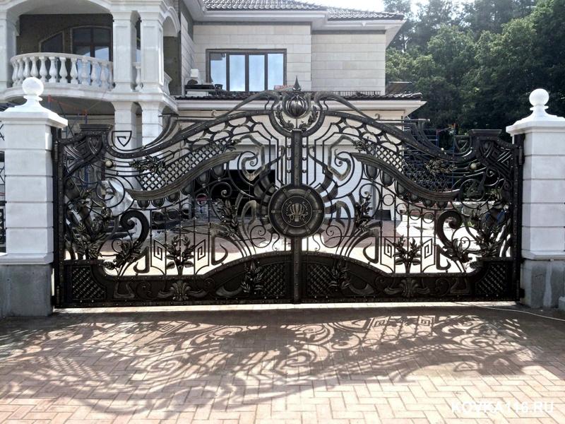 Перила, лестницы, навесы, решётки и кованый декор — фото 2