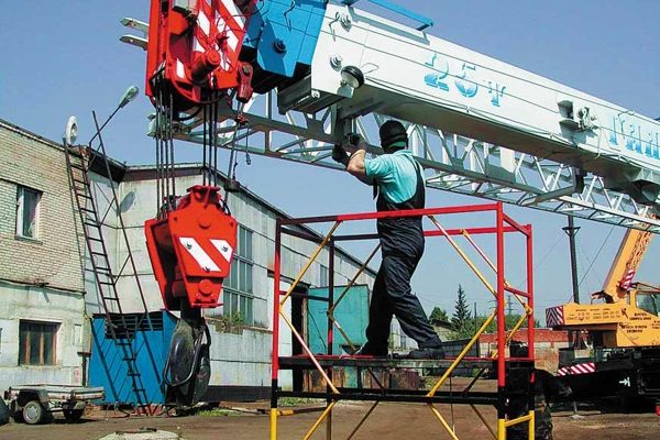 Аренда спецтехники в Казани для стройки и ремонта